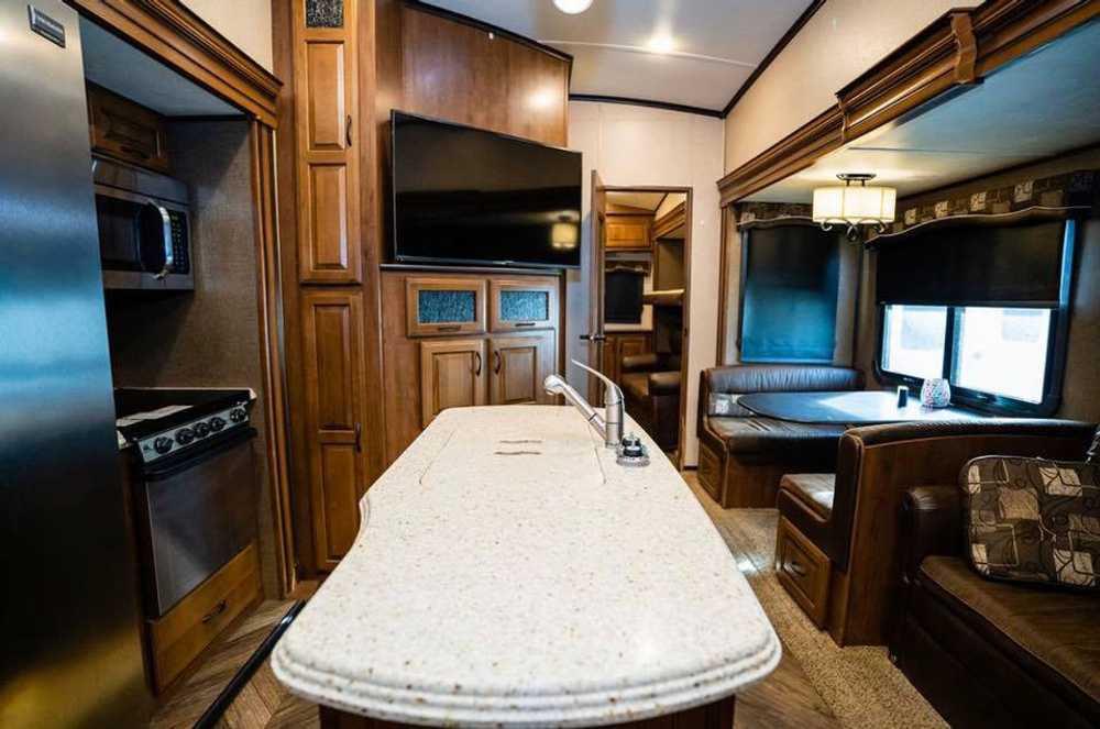 TripL RV Park - Photo 3