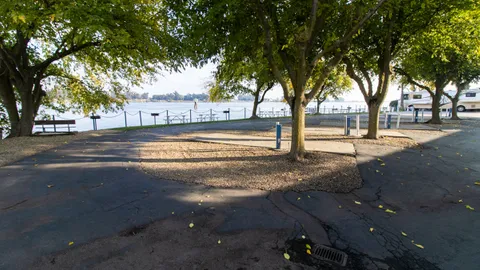 WATERFRONT - Pull Through-Disconnect — image 2 of 6