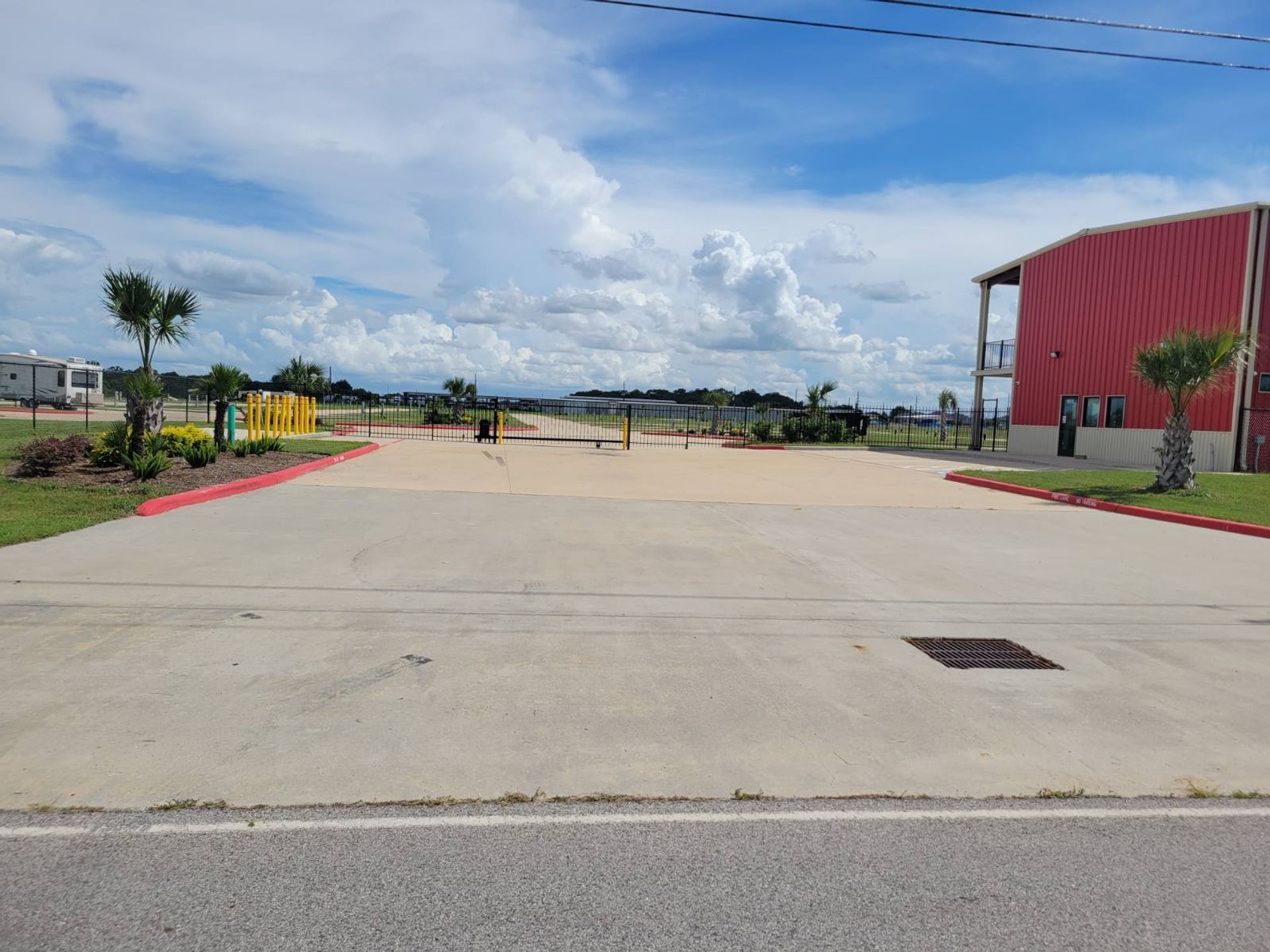 B&B Paradise RV Resort