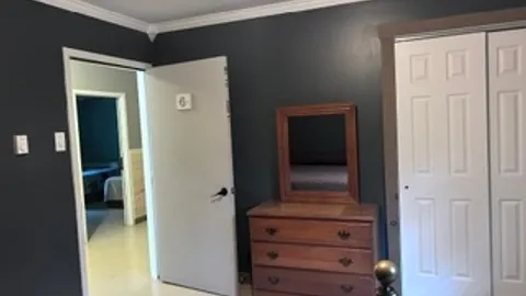 Lodge Room 6 — image 12 of 12