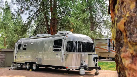 Gold Full Hookup RV Site — image 2 of 6