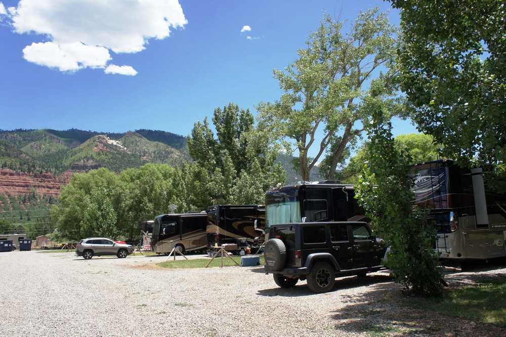 Deluxe Sites