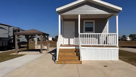 Premium Rental 1 Bedroom (AO) — image 1 of 8