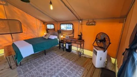 Skilak Glamping tent — image 9 of 9