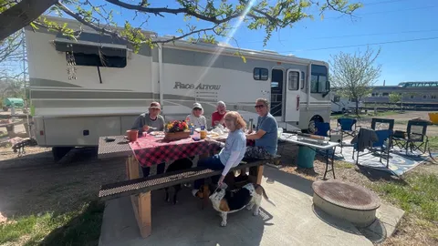 South Park Full Hookup Pull-Thru Patio — image 1 of 4
