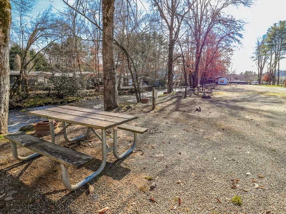 Creekside RV Site
