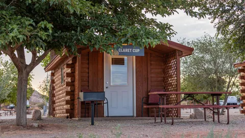Camping Cabin — image 2 of 5