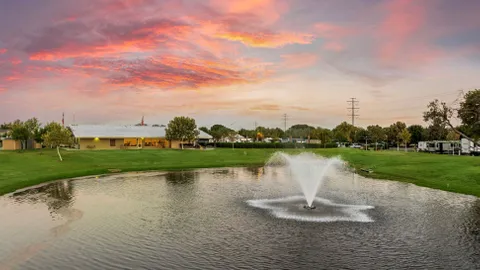 20x35 Premium Back-In Lake — image 3 of 3