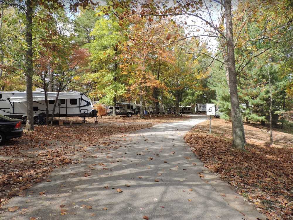 Oak Hollow Campground - High Point, North Carolina - Campspot