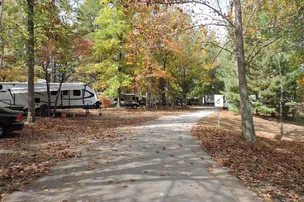 Oak Hollow Campground – photo 2