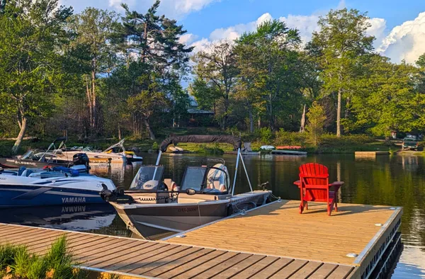 Stoney Lake - Daiva RV Resorts, Lakefield, Ontario campground