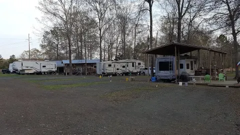 Full Hookup RV Site (Pull-through) — image 1 of 1