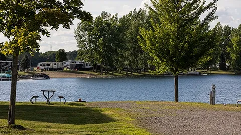 Prime Full Hookup 50amp RV Site — image 1 of 4