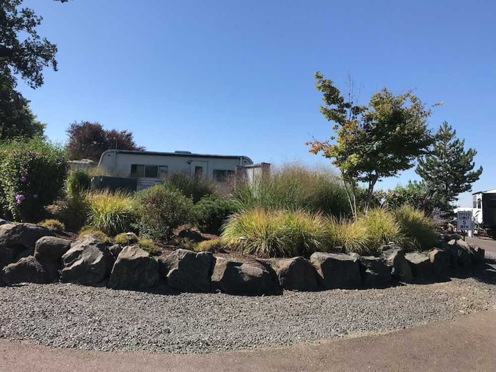 Emerald Valley RV Park, Jefferson, Oregon - Photo 5