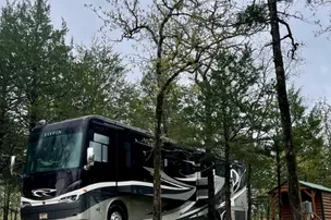 Pine Creek Hideaway Cabins & RV Resort – photo 5