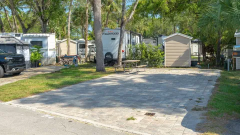 Elite Back-In RV Site — image 1 of 3