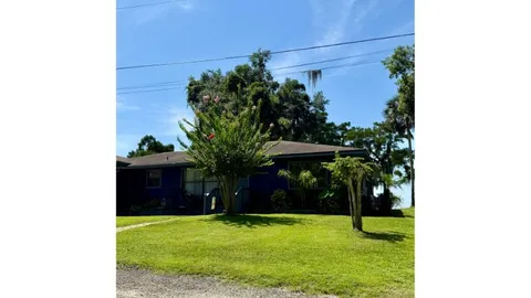 Lakehouse — image 9 of 9