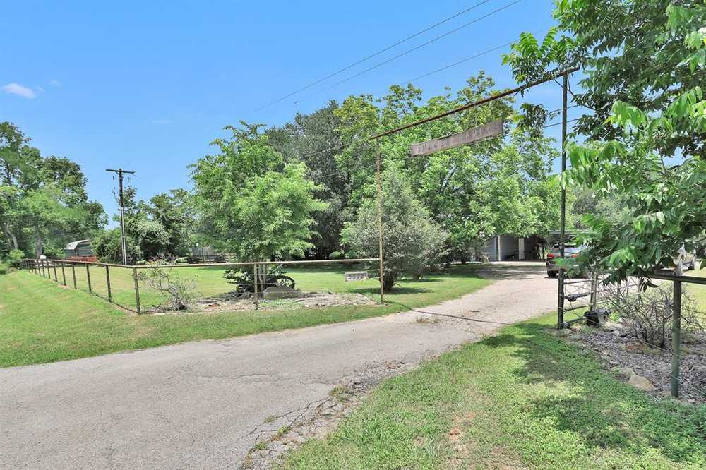 Montgomery Hillside RV Park, Montgomery, Texas - Photo 3