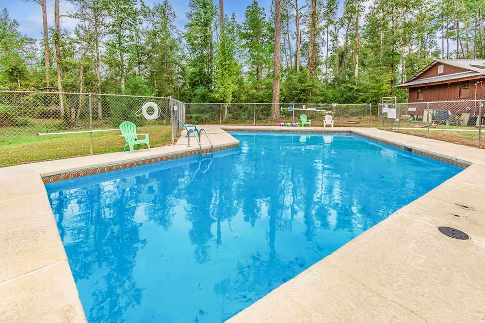 Bundick Lake Retreat & RV Park, DeRidder, Louisiana - Photo 2