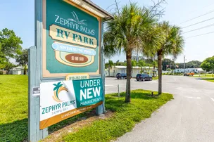 Zephyr Palms RV Resort (Age Restricted 55+) – photo 2