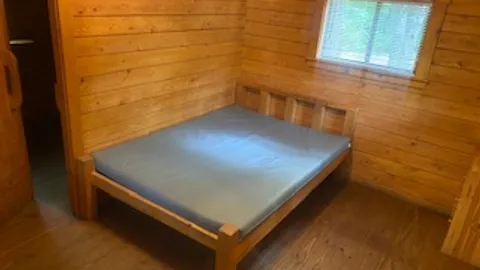 Cabin- Two Room, Wooded — image 9 of 9
