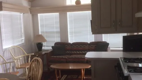 Cottage - Pet Friendly — image 2 of 4