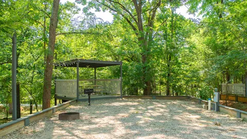 Platinum Back-In RV Site — image 5 of 5