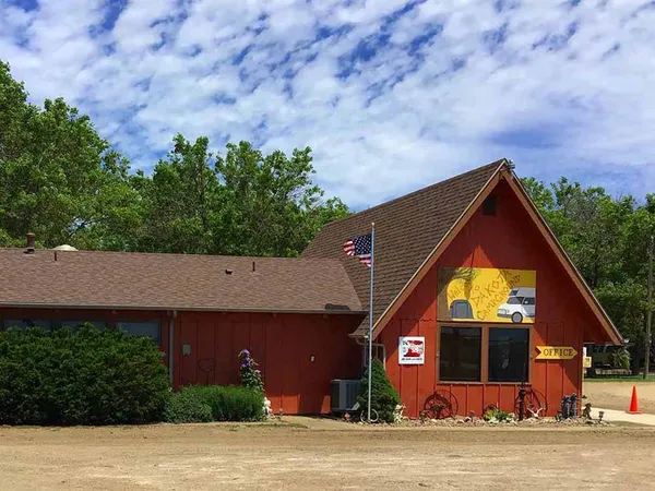 Dakota Campground - Mitchell, SD campground