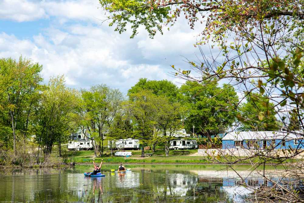 Spring Lake Campground, Savanna, Illinois - Photo 5
