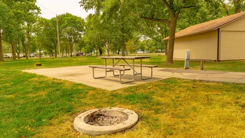 Full Hookup 50amp RV Site — image 1 of 3