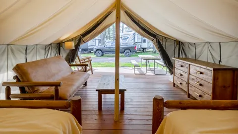 Safari Tent — image 2 of 8