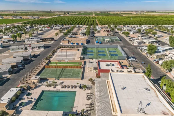 Del Pueblo RV Resort (Age Restricted 55+) campground