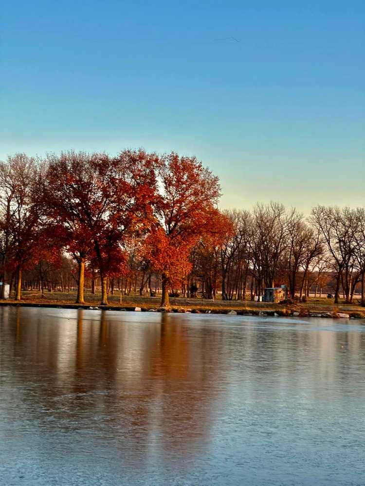 Lake Georgia-Sue, Ottawa, Kansas - Photo 2