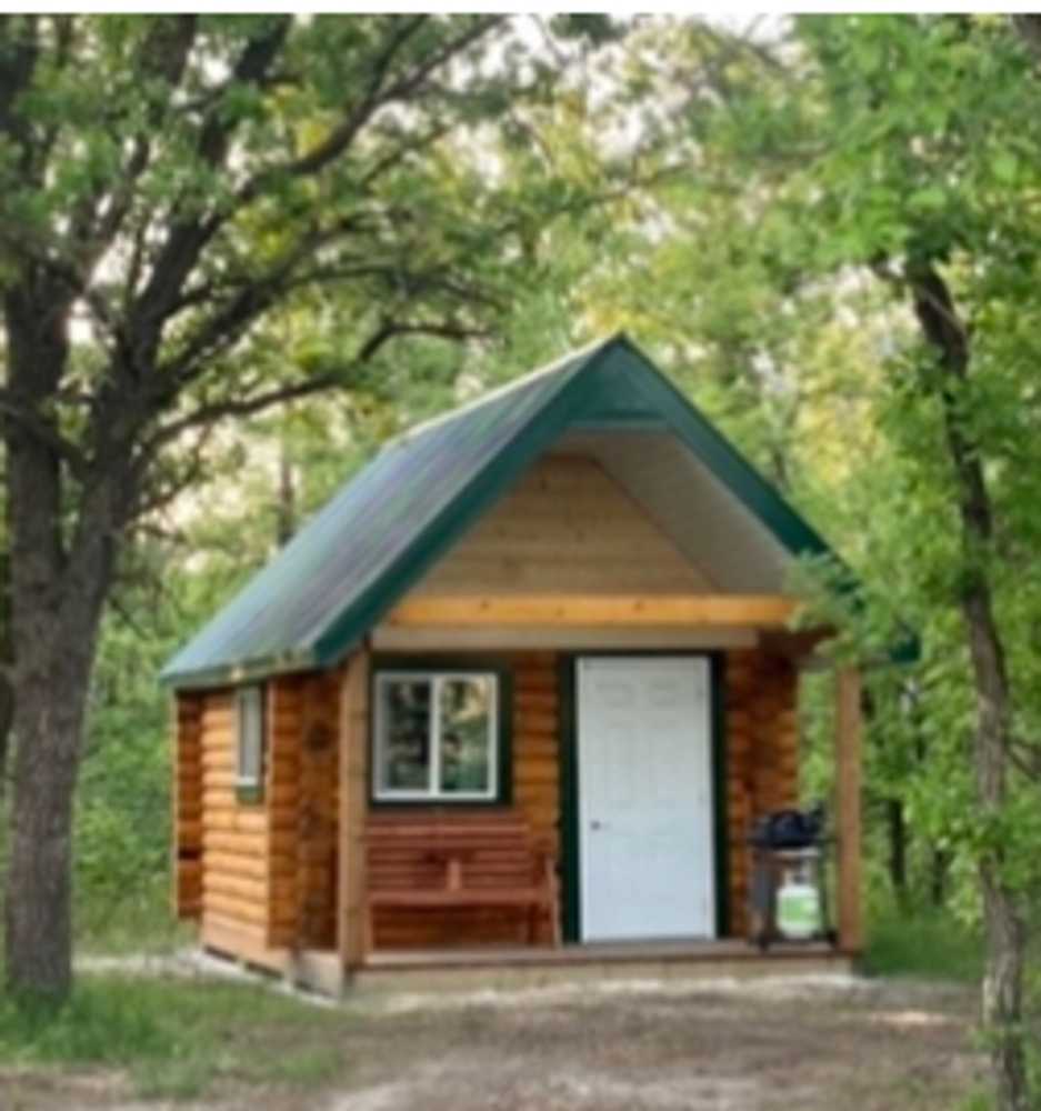 30 amp/ Mini Log Cabin