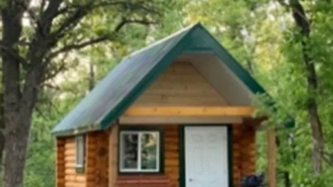 30 amp/ Mini Log Cabin — image 1 of 2