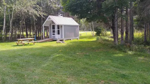 Water view Rustic Cabin- — image 1 of 3