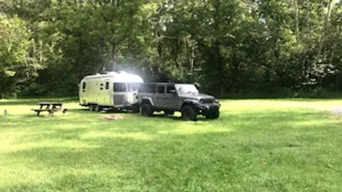 30/50 Amp RV Corner Site — image 2 of 3
