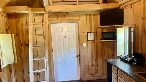 Cindy Bear™ Cottage — image 4 of 4