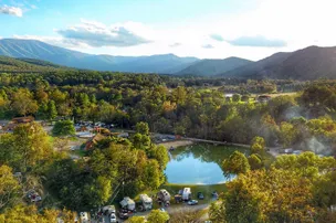 Yogi Bear's Jellystone Park™ Camp-Resort: Natural Bridge – photo 2