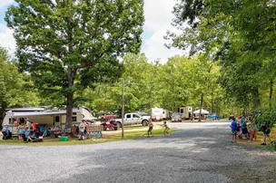 Sun Retreats Shenandoah Valley – photo 3